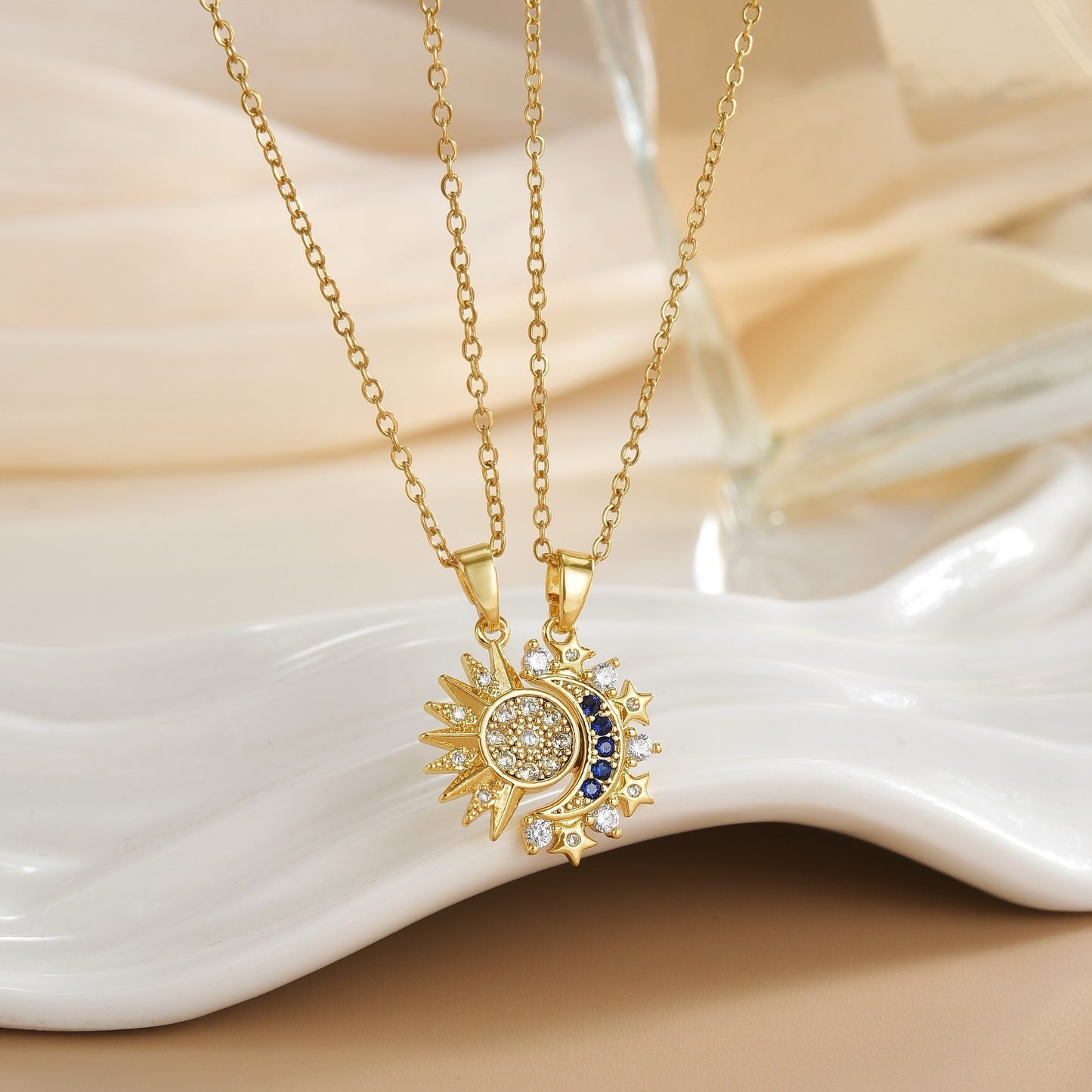 COLLARES PROMESA DIJES SOL & LUNA CELESTIAL CRISTALES DE CIRCONITA