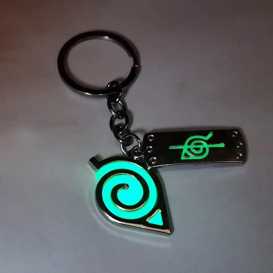 LLAVERO NARUTO ANIME BRILLA EN LA OSCURIDAD