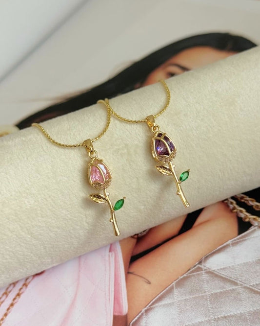 COLLAR TULIPÁN TALLO LARGO  ELEGANTE CRISTAL DE CIRCONIA