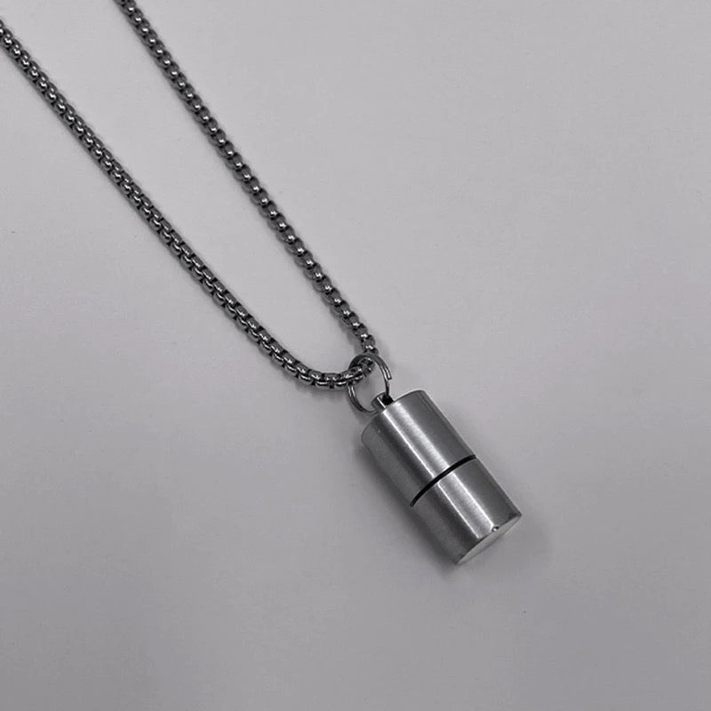 COLLAR DIJE DE ENCENDEDOR FUNCIONAL PUNK