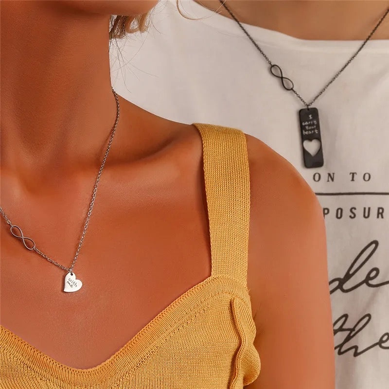COLLARES ROMPECABEZAS BLANCO Y NEGRO PAREJAS
