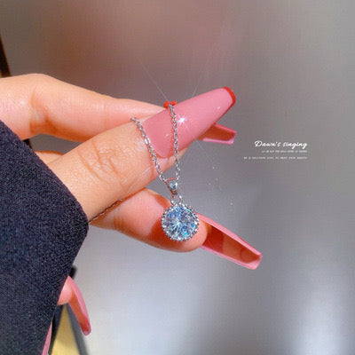 COLLAR FEMENINO REDONDO CRISTALES DE ZIRCONIA  MINIMALISTA