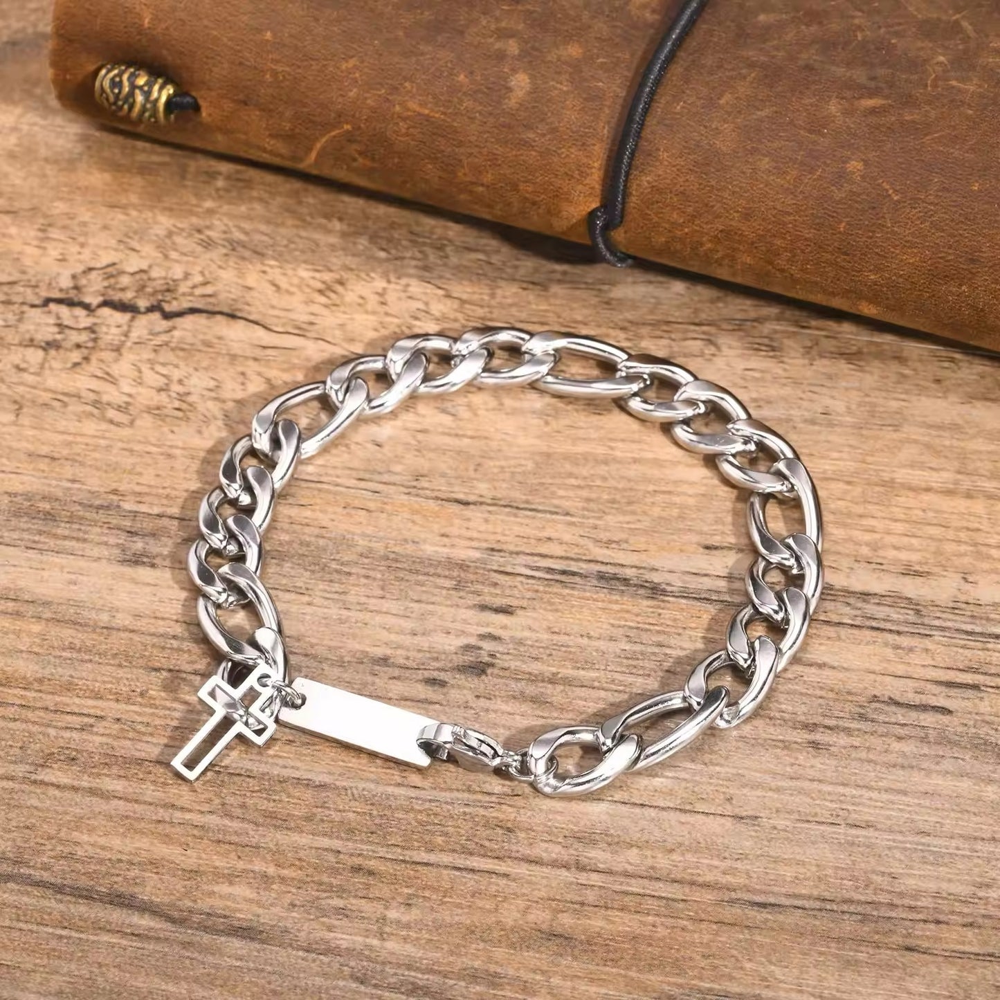 BRAZALETE ESTILO CUBANA ACERO INOXIDABLE ELEGANTE PERSONALIZABLE PLATEADOS