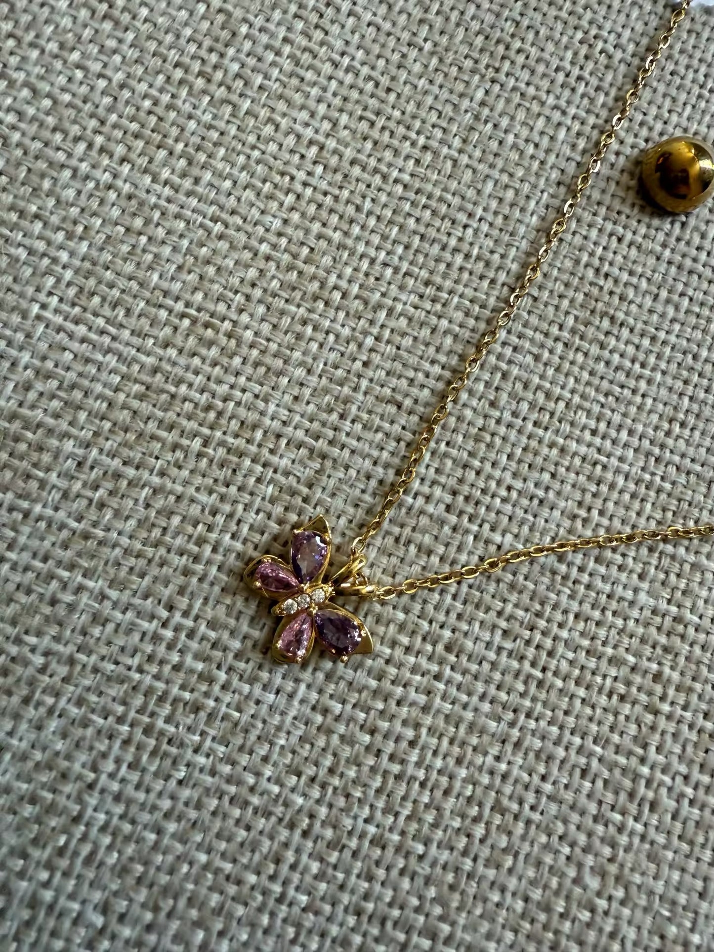 COLLAR CADENA MARIPOSA ELEGANTE CRISTALES DE CIRCONIA