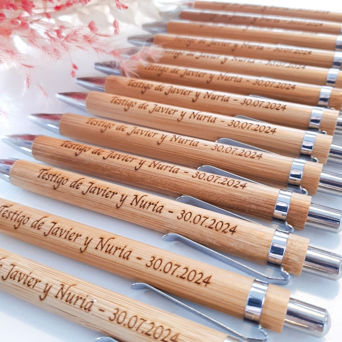 LAPICEROS EN MADERA  PERSONALIZADOS