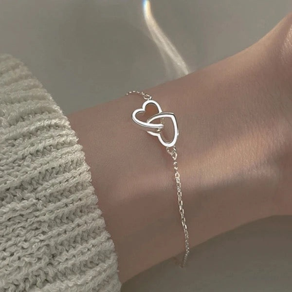 BRAZALETE CORAZÓN DOBLE MINIMALISTA