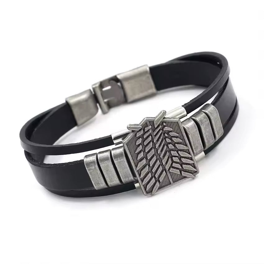 BRAZALETES ANIME ONE PIECE Y ATTACK ON TITAN LEATHER CUERO SINTÉTICO