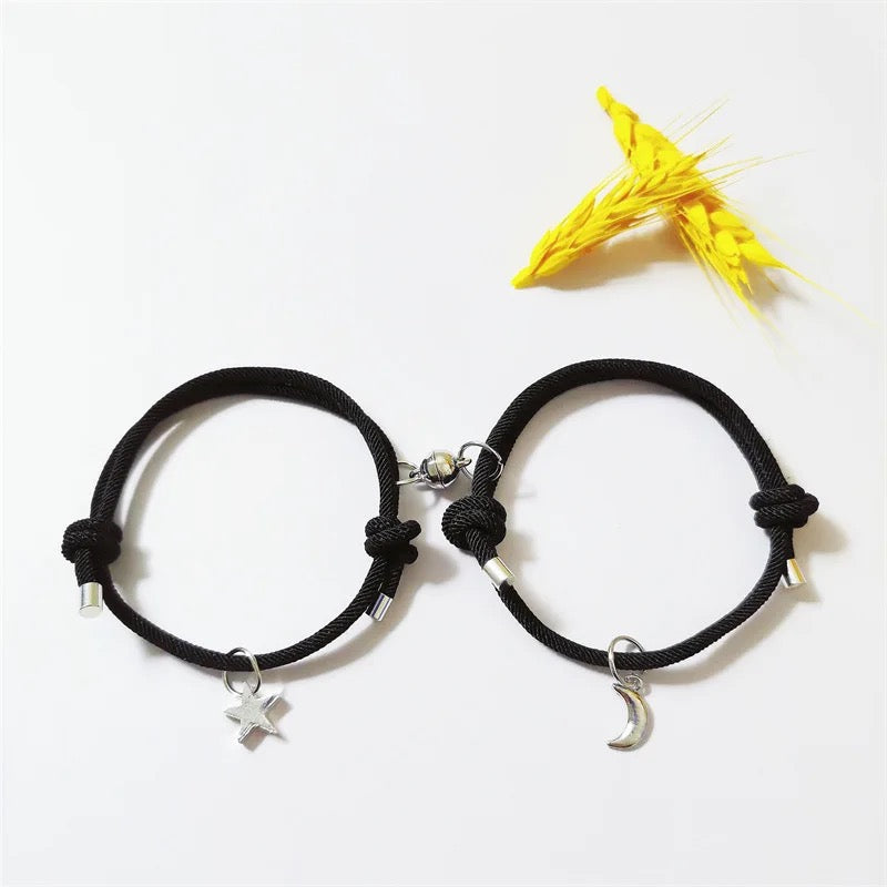BRAZALETES MAGNÉTICOS LUNA Y ESTRELLA IMANES MINIMALISTAS