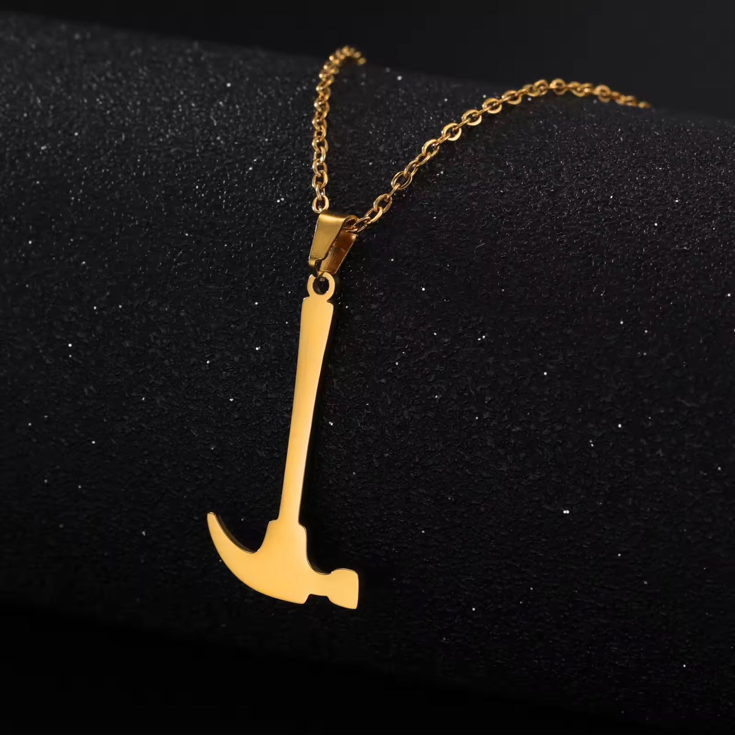 COLLAR MARTILLO MINIMALISTA UNISEX