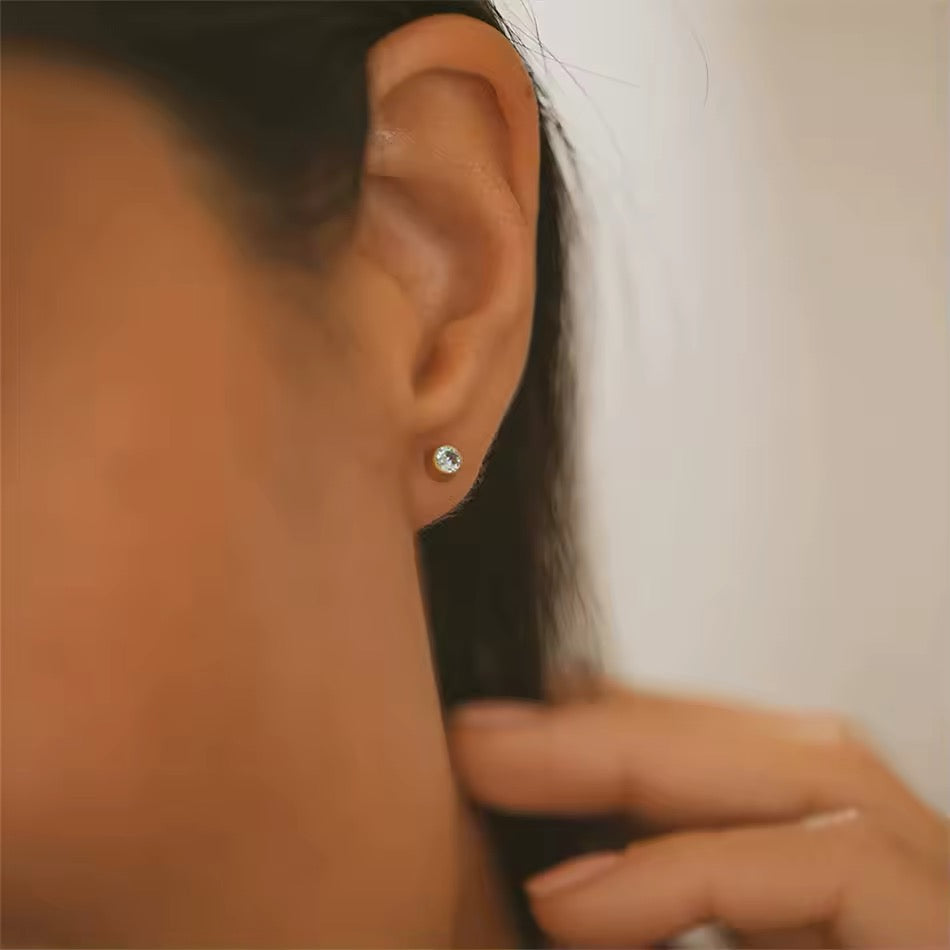 PENDIENTES CRISTAL NATAL MINIMALISTAS BRILLANTES