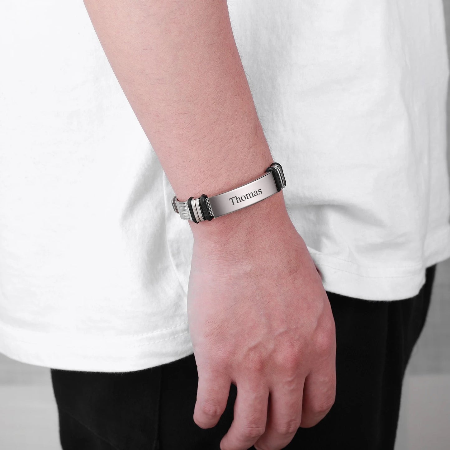 BRAZALETE DE CORREA ACERO PLACA PERSONALIZABLE PLATEADOS
