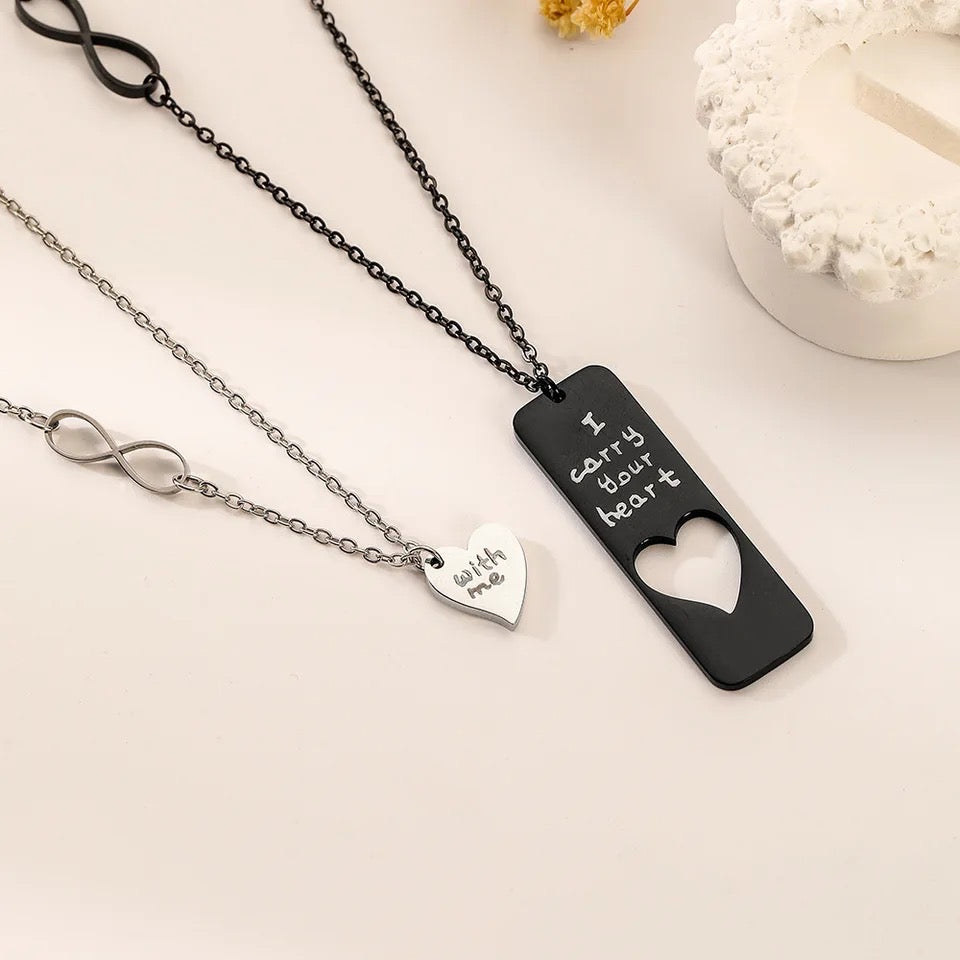 COLLARES ROMPECABEZAS BLANCO Y NEGRO PAREJAS