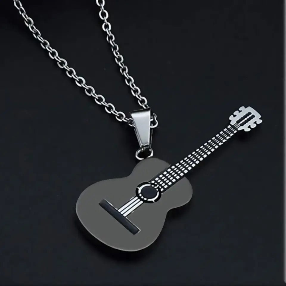COLLAR ELEGANTE GUITARRA ACÚSTICA EDICIÓN LIMITADA
