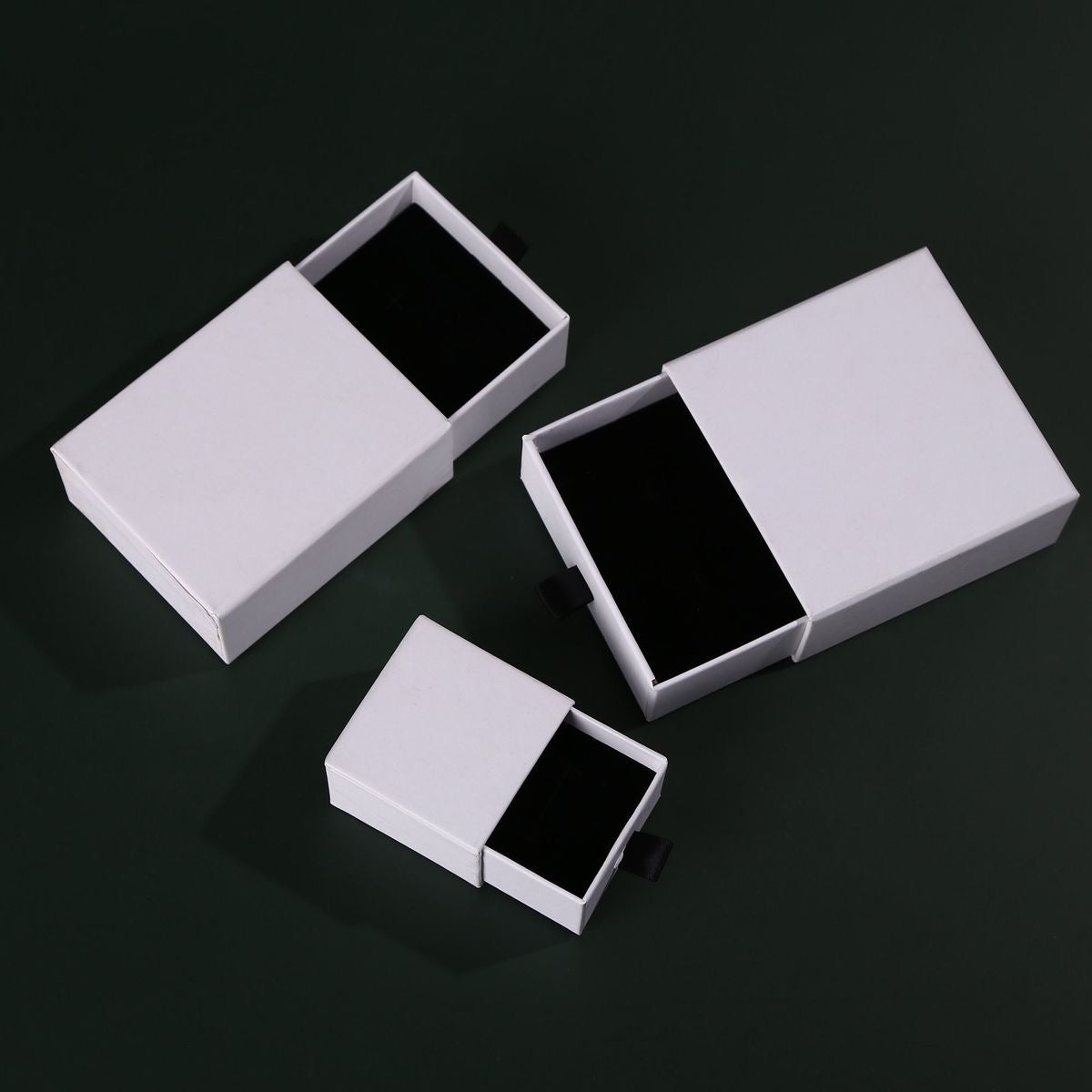 CAJA DE REGALO ELEGANTE COLLARES