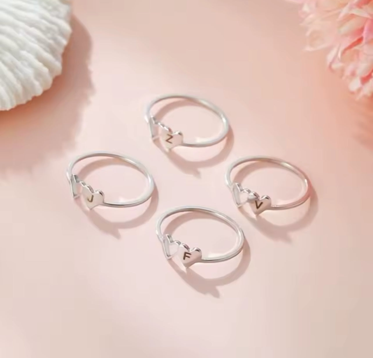ANILLO CORAZONES MINIMALISTAS PERSONALIZADO INICIAL