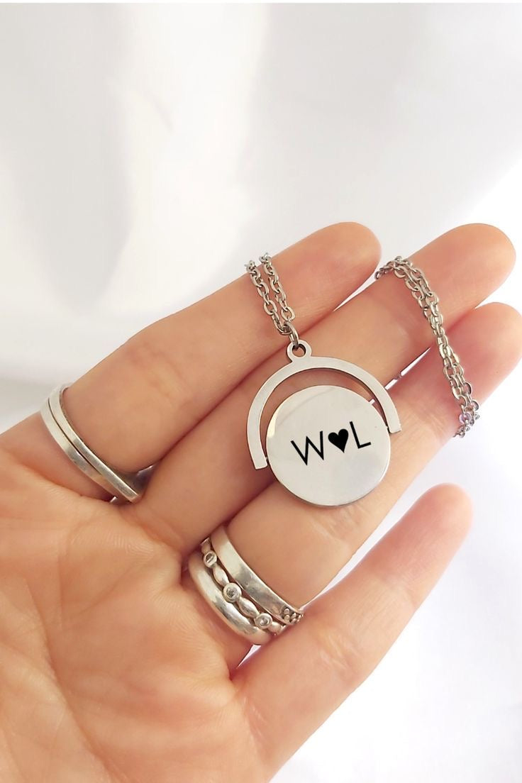 COLLAR MINIMALISTA CON COLGANTE GIRATORIO UNISEX PERSONALIZADO