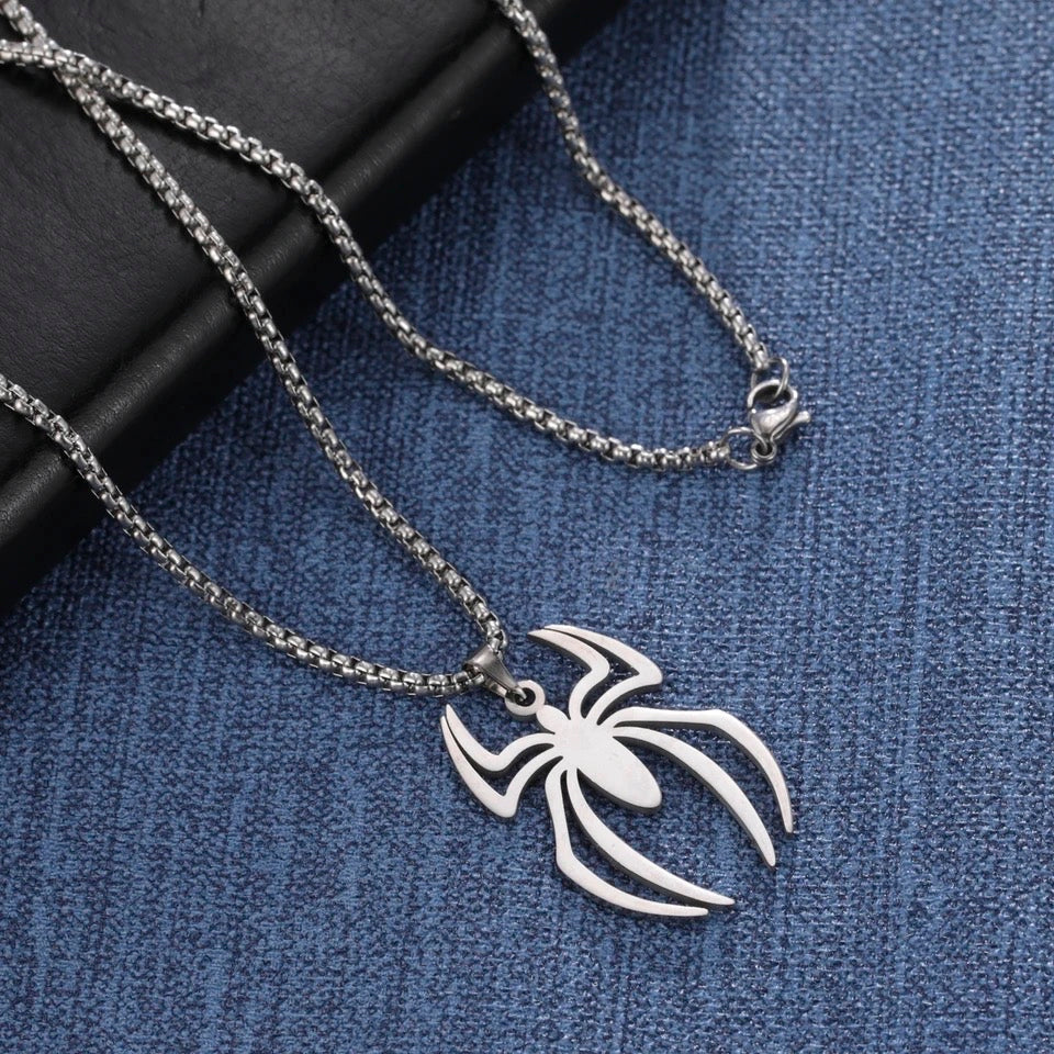 COLLAR SPIDERMAN EL HOMBRE ARAÑA UNISEX