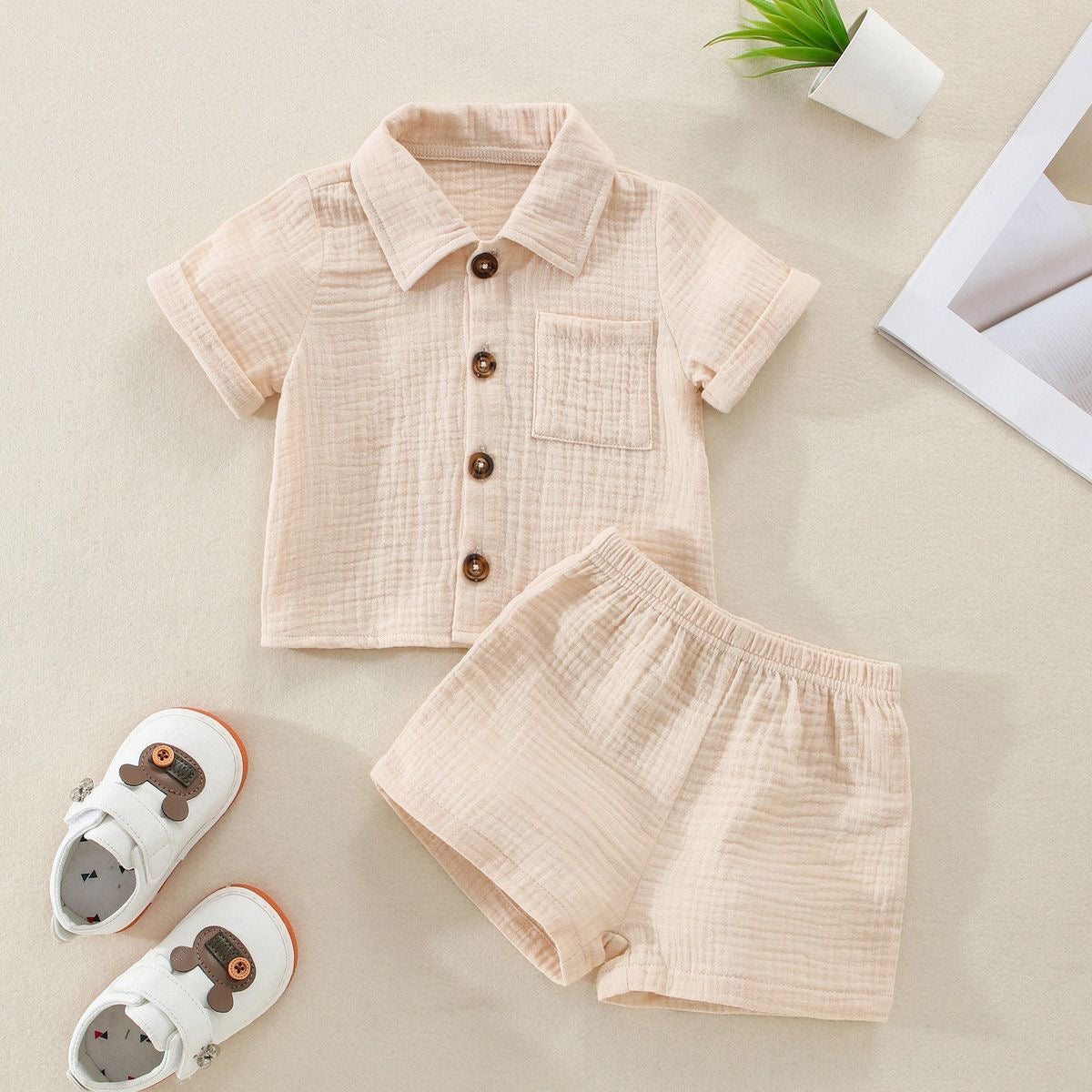CONJUNTO BEIGE PARA NIÑO