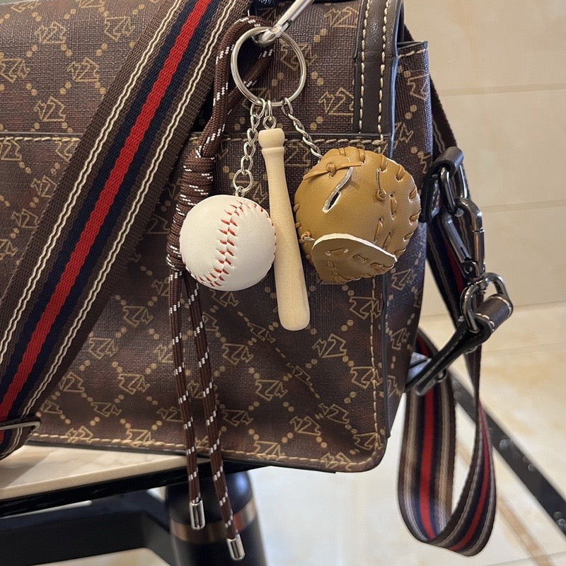 LLAVEROS DE BEISBOL PERSONALIZABLES CUERO Y MADERA DEPORTE