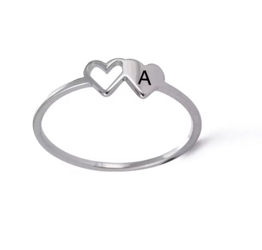 ANILLO CORAZONES  MINIMALISTAS PERSONALIZADO INICIAL
