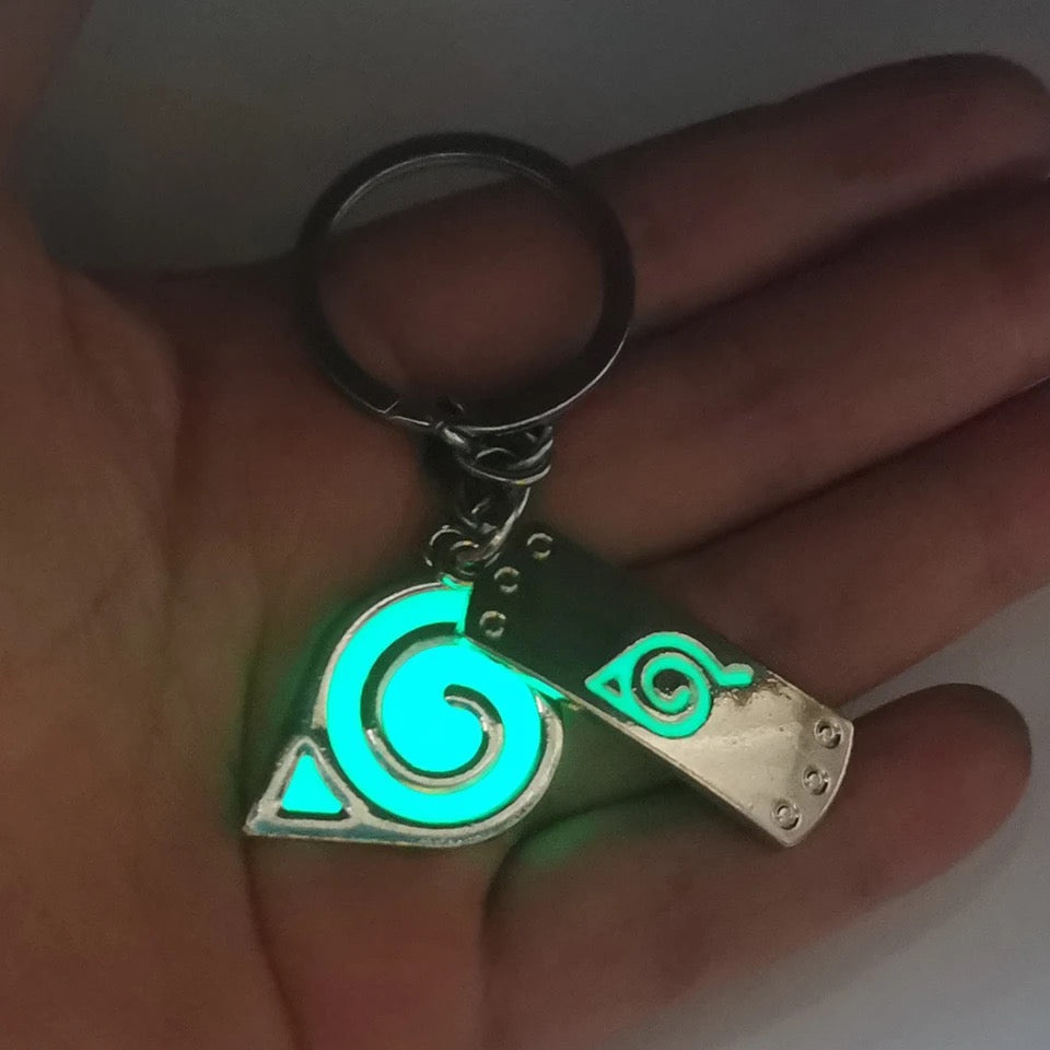 LLAVERO NARUTO ANIME BRILLA EN LA OSCURIDAD
