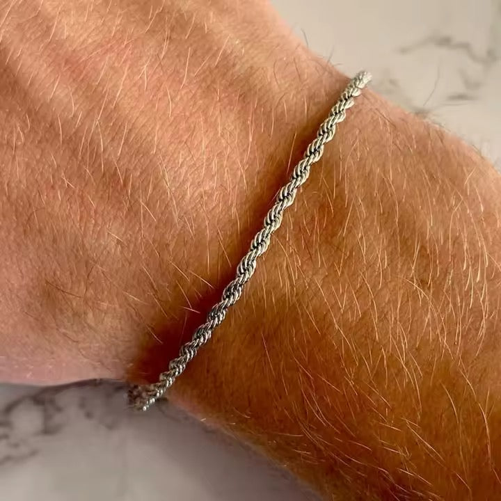 BRAZALETE CLÁSICO MINIMALISTA ESTILO CORDÓN ACERO