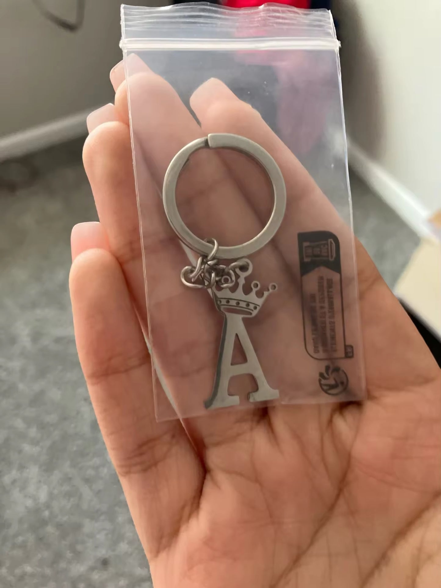 LLAVERO DE INICIALES LETRAS MINIMALISTAS