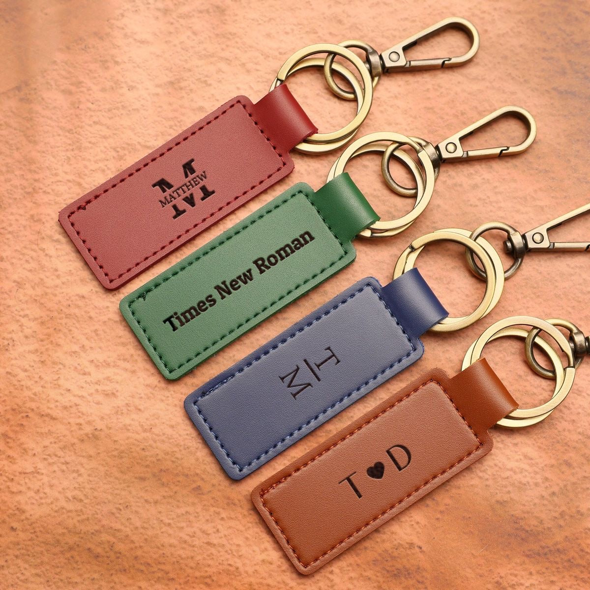 LLAVEROS EN LEATHER PERSONALIZADOS