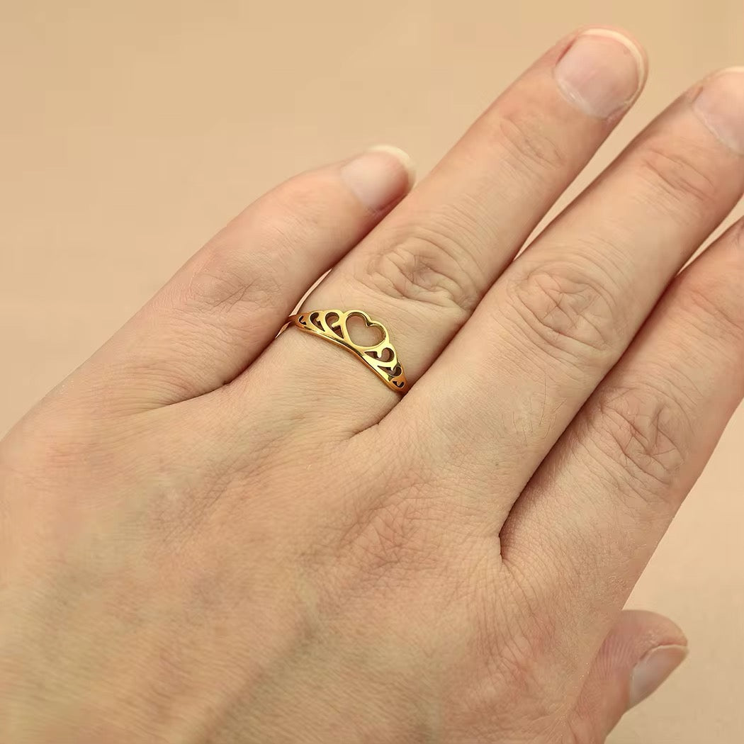 ANILLO CORONA EN ACERO MINIMALISTA