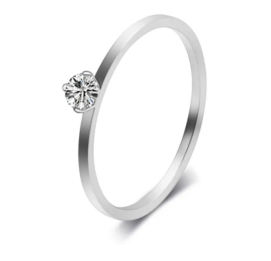 ANILLO MINIMALISTA CRISTAL ACERO DE TITANIO