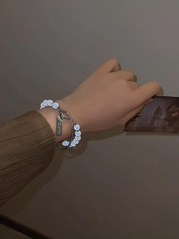BRAZALETE DE PERLAS REFLECTANTES