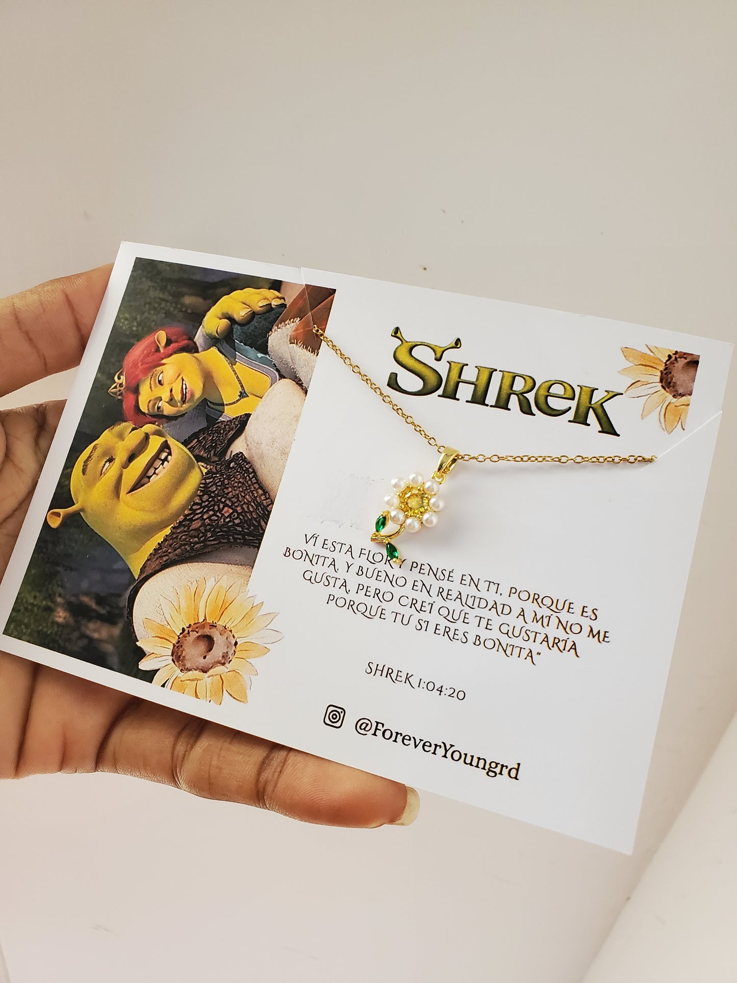 COLLAR FLOR GIRASOL PERLAS Y CRISTALES DE CORCONIA INCRUSTADOS MINIMALISTA