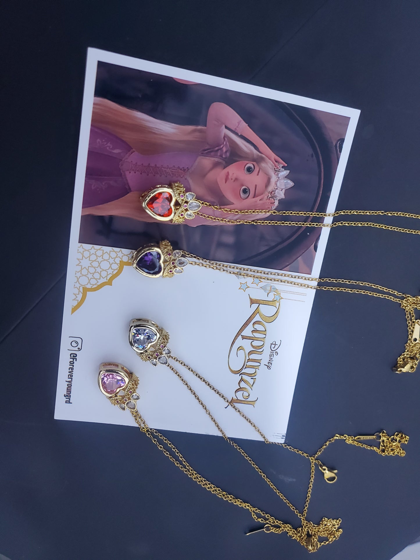 COLLAR CADENA CORONA  RAPUNZEL CRISTALES DE CIRCONIA