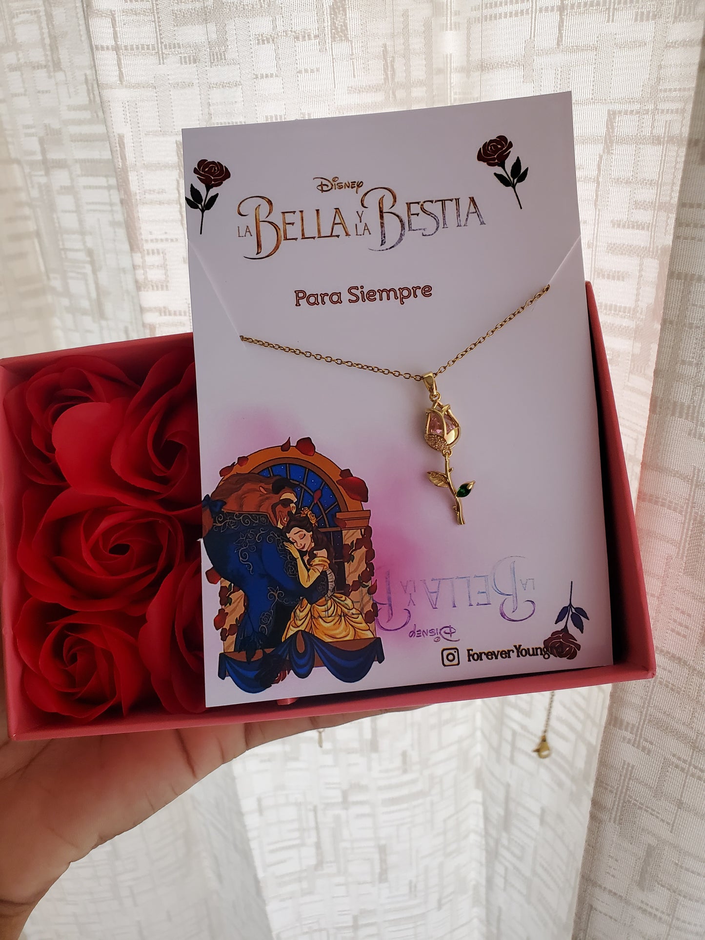 COLLAR TULIPÁN TALLO LARGO  ELEGANTE CRISTAL DE CIRCONIA