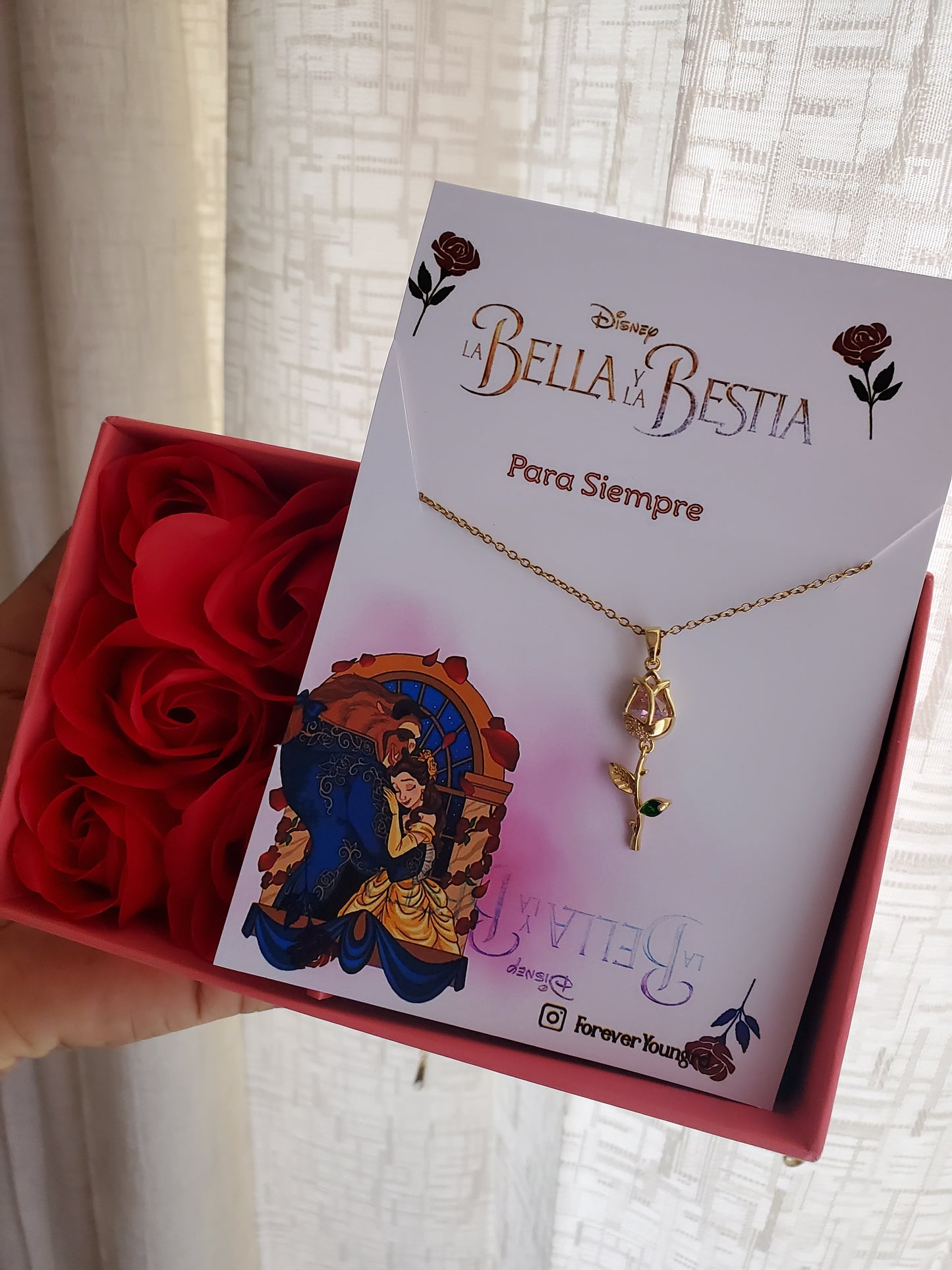 COLLAR TULIPÁN TALLO LARGO  ELEGANTE CRISTAL DE CIRCONIA