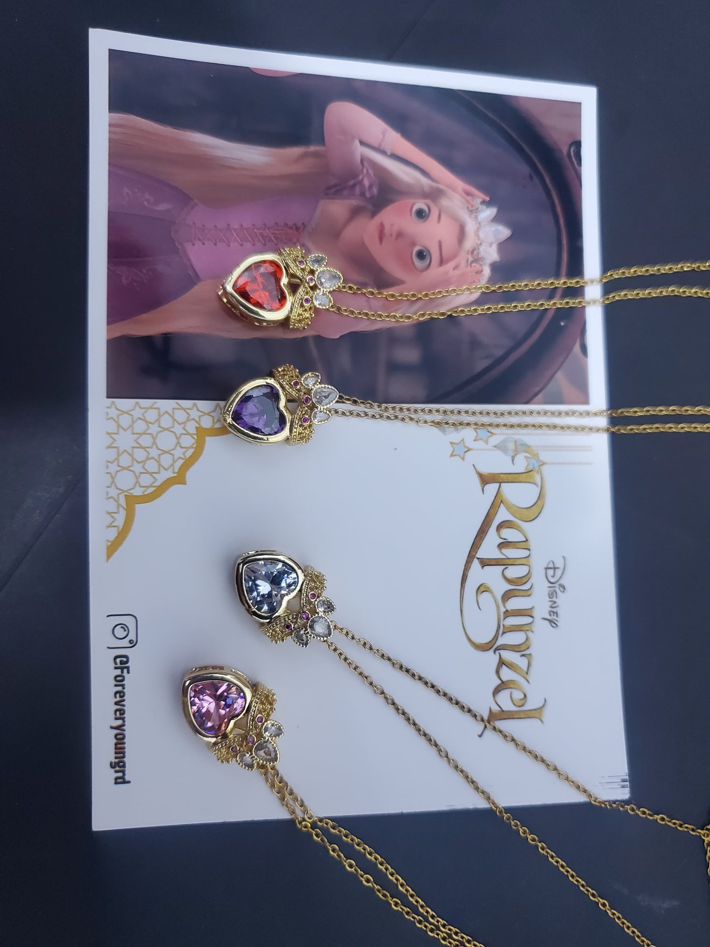 COLLAR CADENA CORONA  RAPUNZEL CRISTALES DE CIRCONIA
