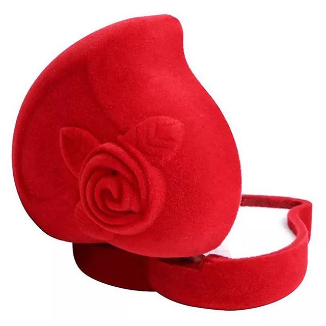 CAJA DE REGALO ANILLOS TERCIOPELO