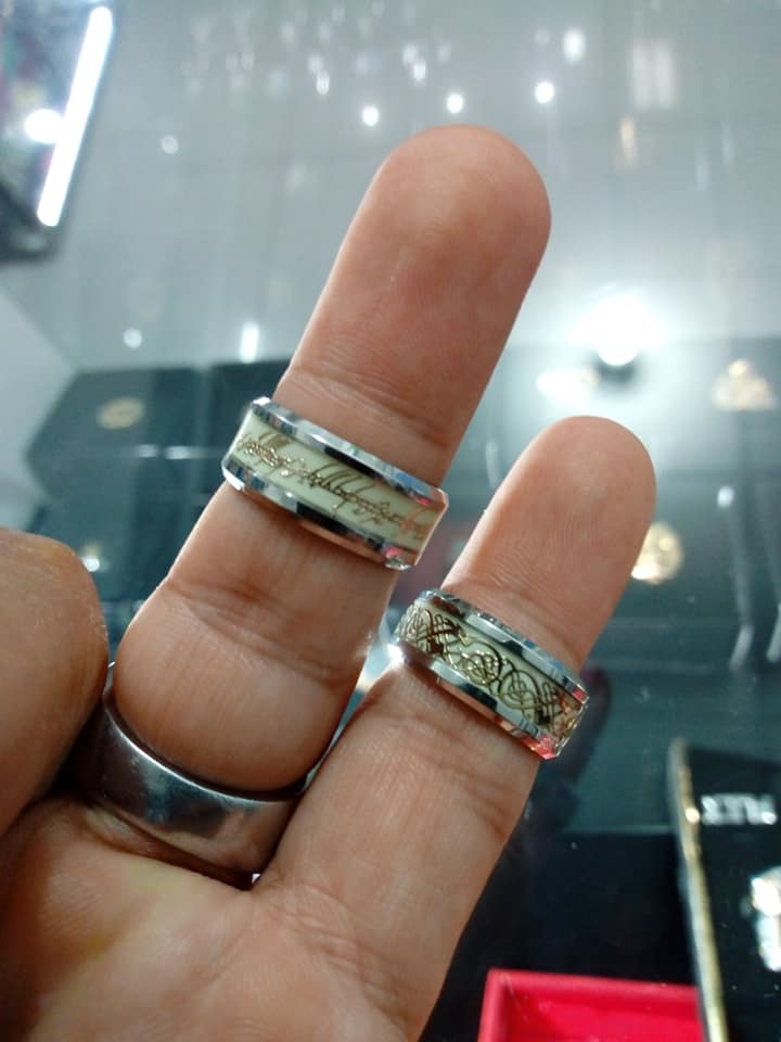 ANILLO LUMINOSOS PLATEADOS DE ACERO INOXIDABLE