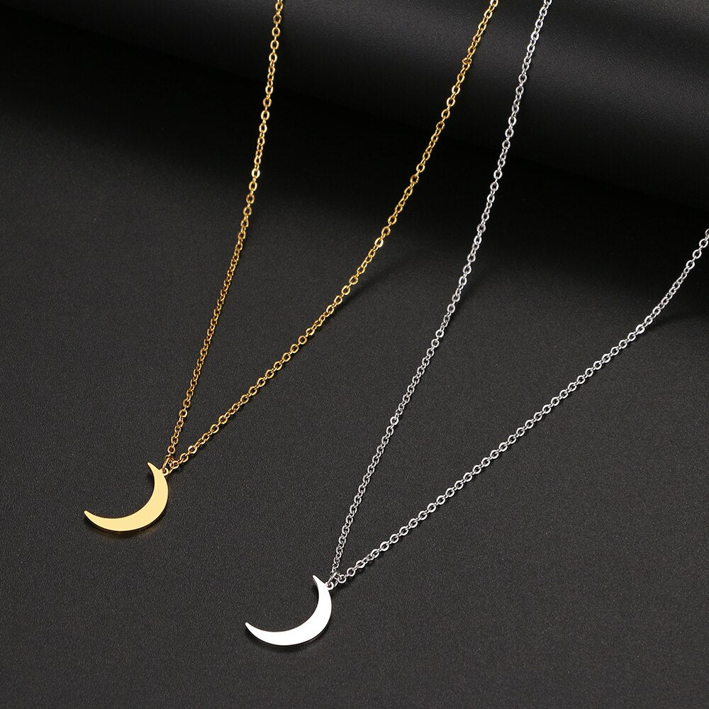 COLLAR MINIMALISTA DISEÑO LUNAR