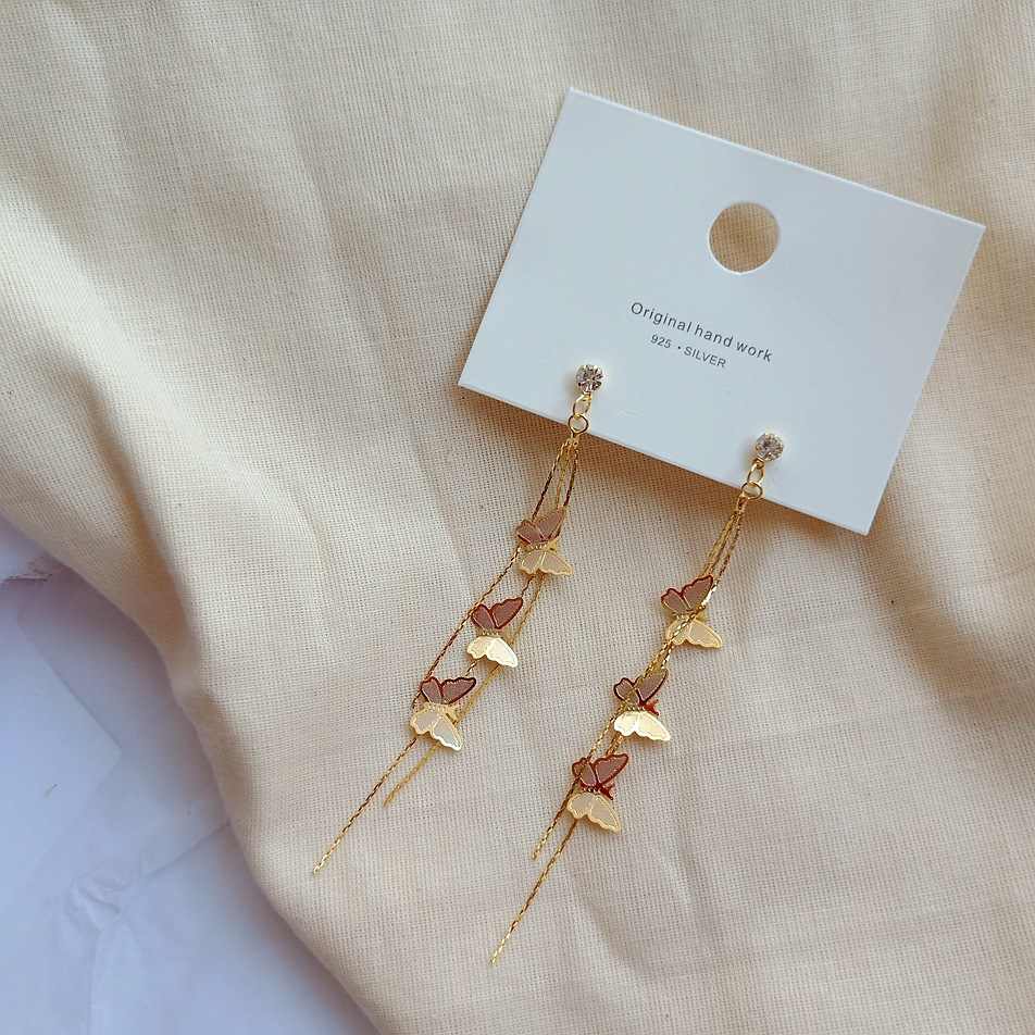 ARETES LARGOS DE MARIPOSAS