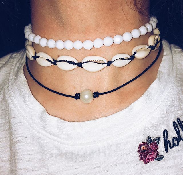 COLLAR CHOKER GARGANTILLA CONCHAS DE MAR