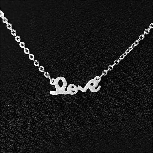 COLLAR MINIMALISTA LOVE