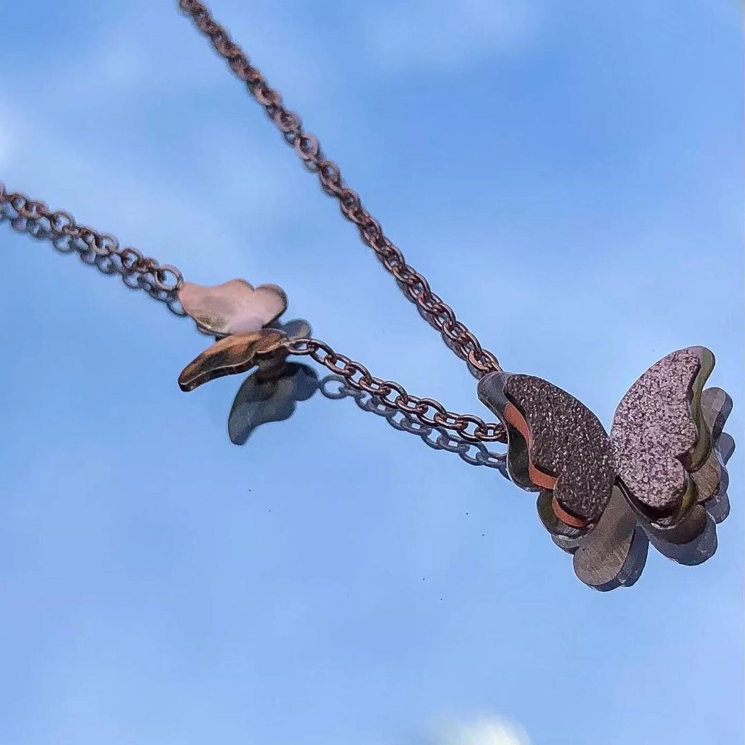 COLLAR FEMENINO MARIPOSA
