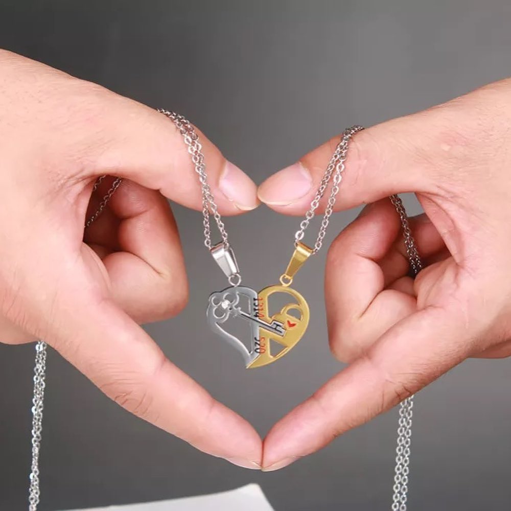 COLLARES CORAZÓN PARTIDO & LLAVE