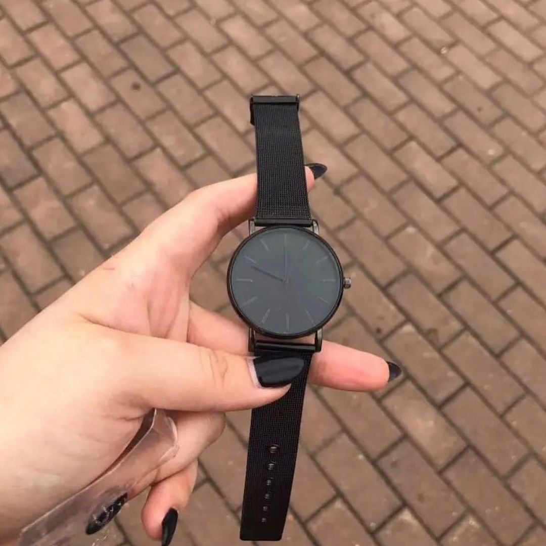 RELOJ ELEGANTE DE CUARZO