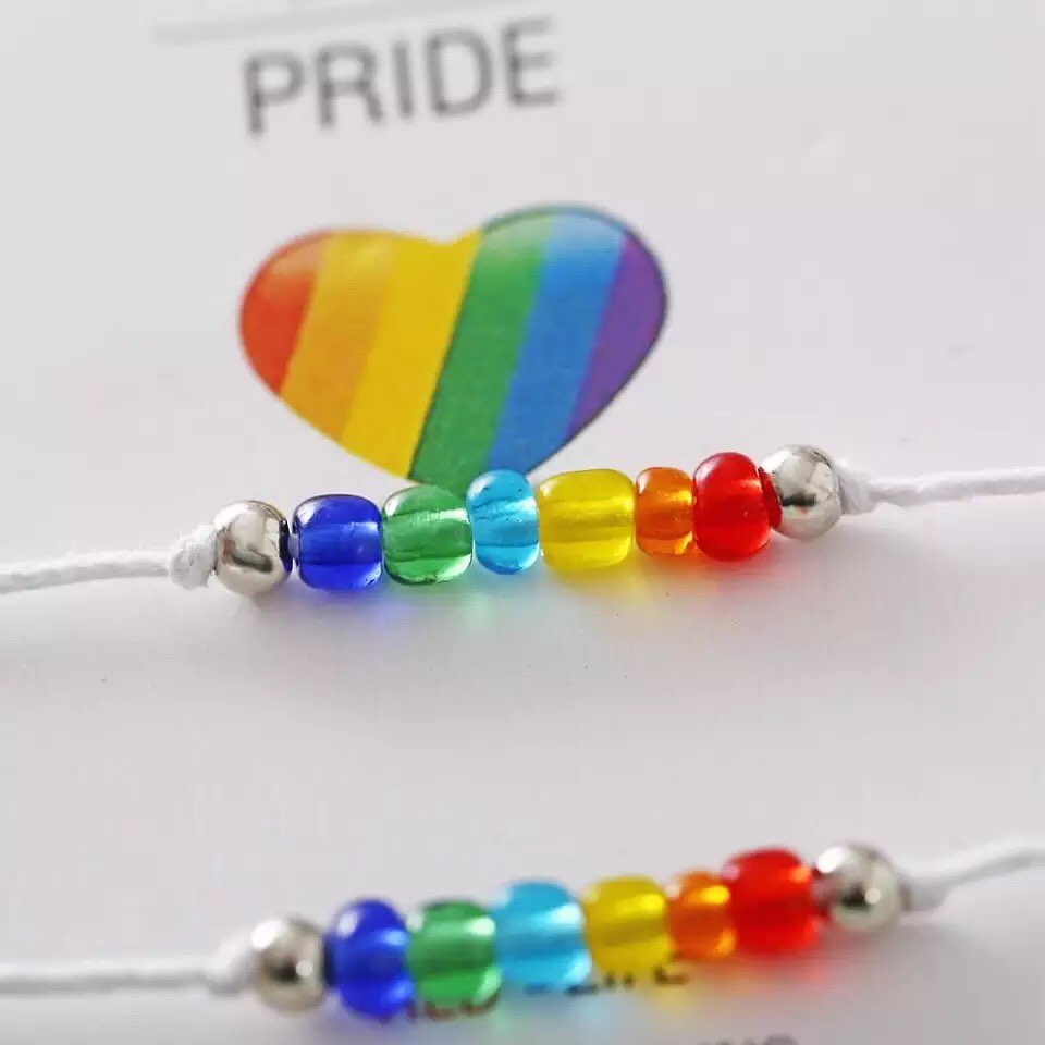 PULSERAS PRIDE LGBT CON EXHIBIDORES
