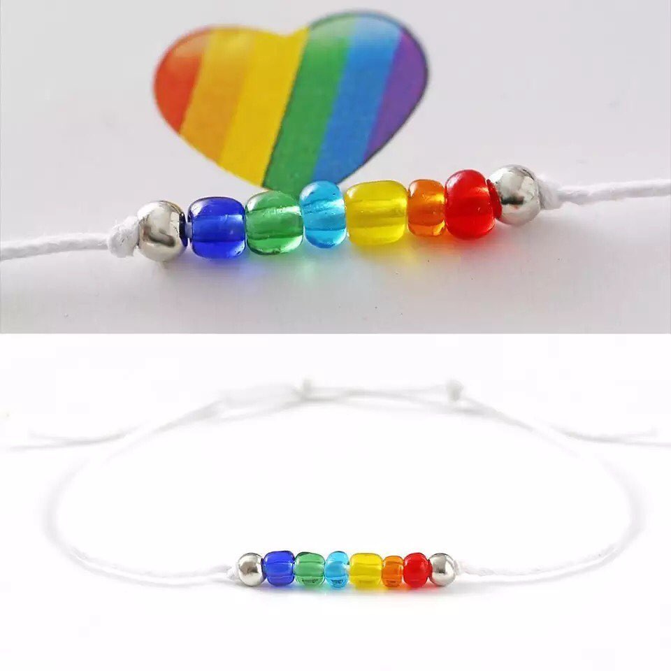 PULSERAS PRIDE LGBT CON EXHIBIDORES