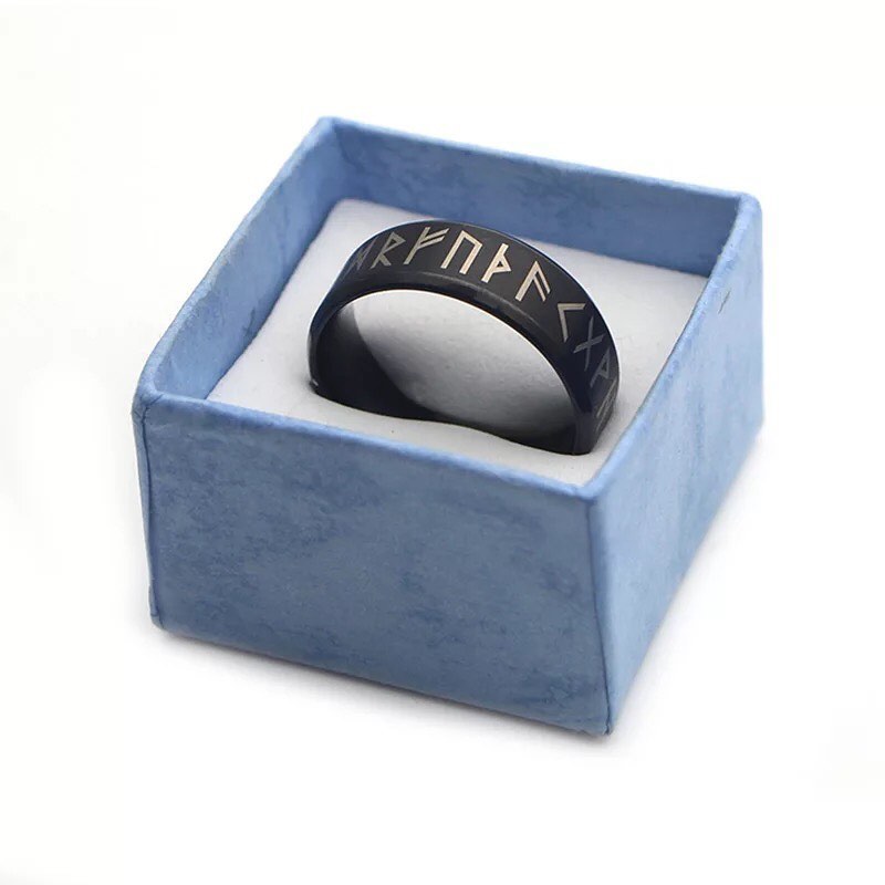 ANILLO LISO CON DISEÑO EN ACERO INOXIDABLE