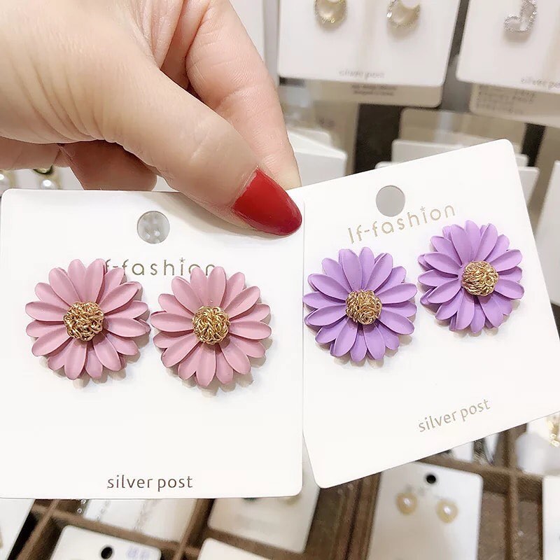 PAR ARETES FLORALES