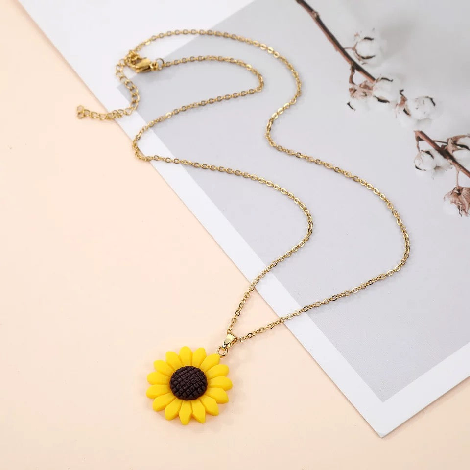 COLLAR GIRASOL AMARILLO MINIMALISTA